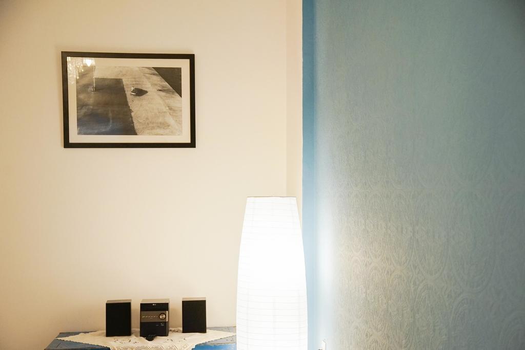 Athenian Blue - Family Apt 5' Minutes From Acropolis Museum Bagian luar foto